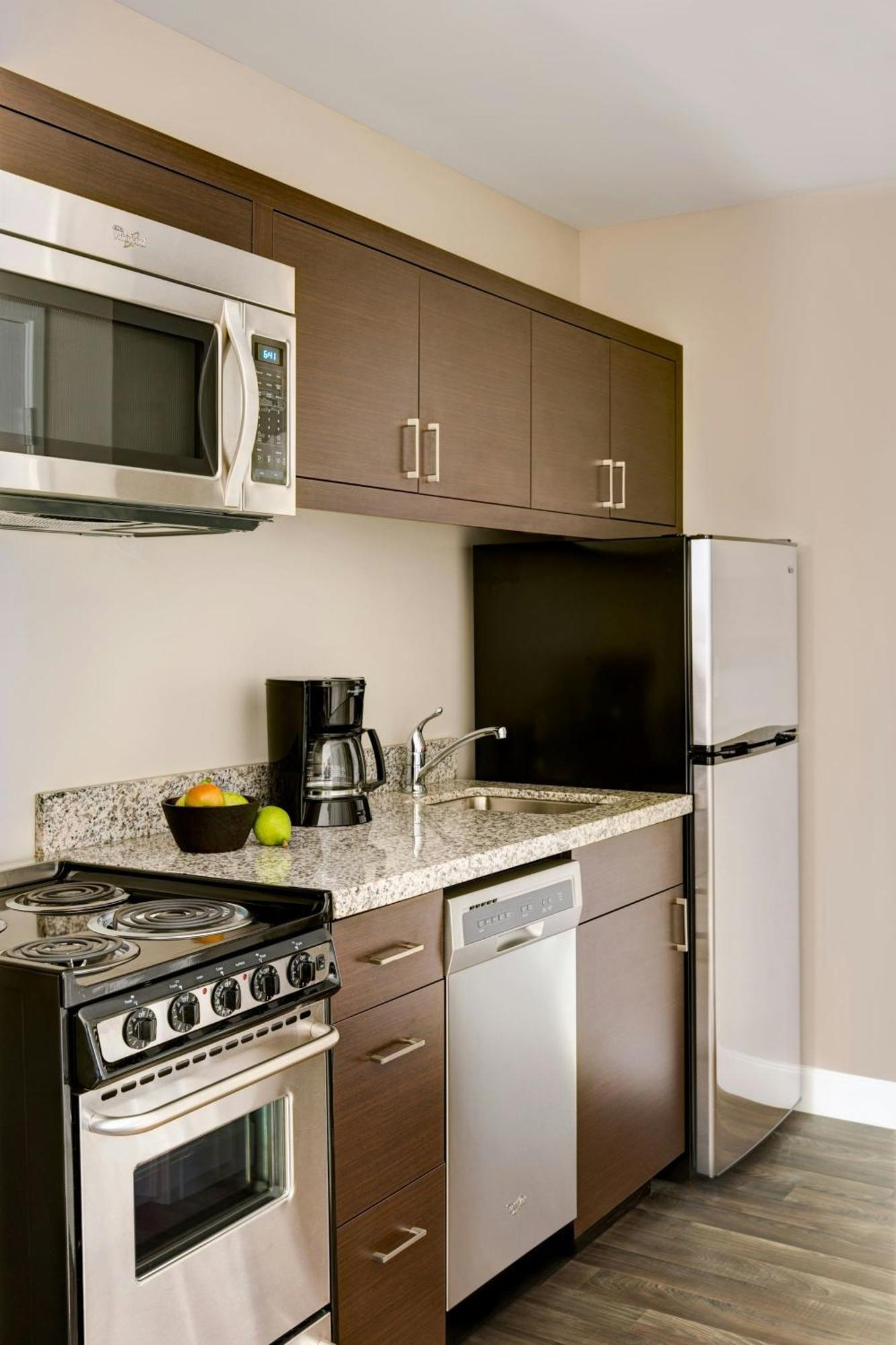 Towneplace Suites By Marriott Pittsburgh Harmarville Exterior foto